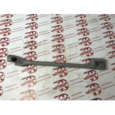 Направляюча полки багажника права Kia Sorento 2002-2009 857403E000CY